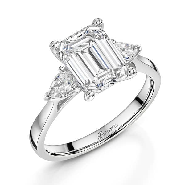Jasmine Natural Emerald Diamond Trilogy Ring