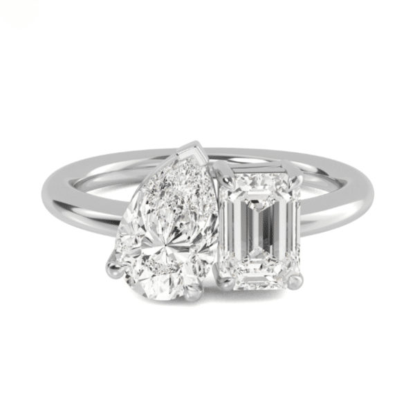 Emerald and Pear Cut Diamond Toi et Moi ring 2.65cts - Lab Grown Diamond