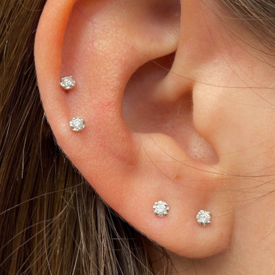 0.20ct Brilliant Cut Diamond Stud Earrings – Natural Diamond